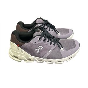 On Cloud Cloudflyer 4 Women’s Size 9